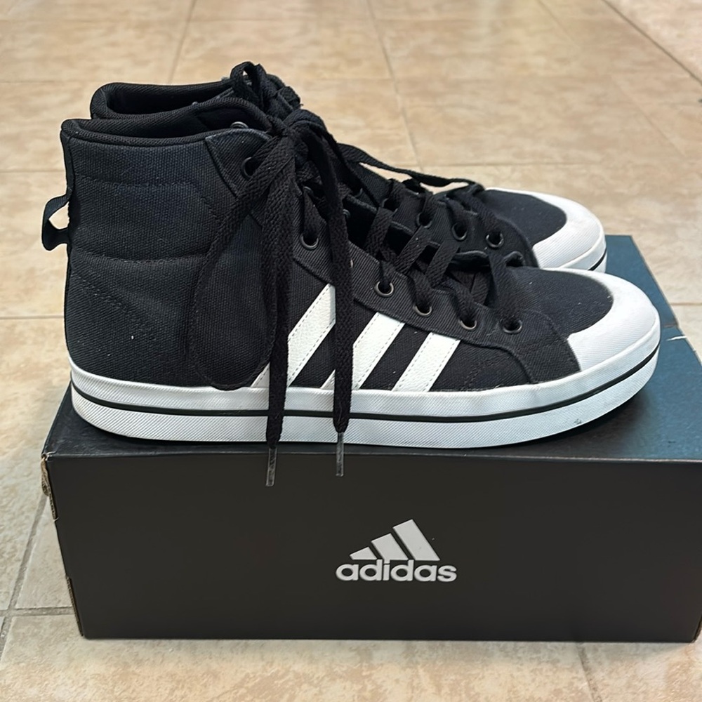 Adidas Bravada Mid, women’s size 11